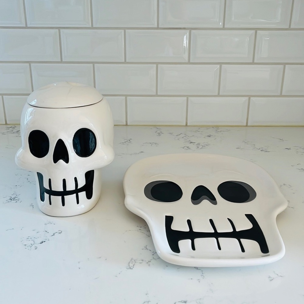 Target by Hyde & EEK Ceramic Skull Halloween Candy Jar - Picture 16 of 16